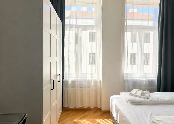 Apartment Zeus Design Herz Vienna